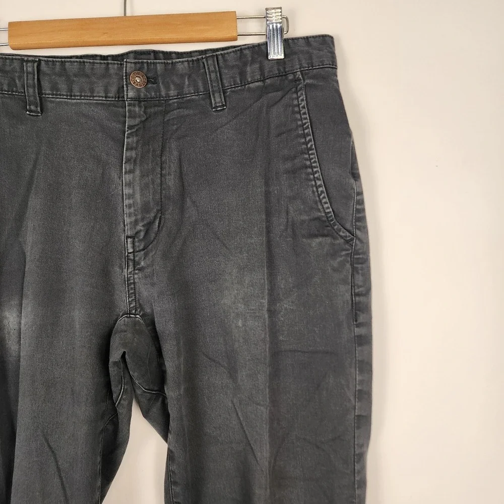 North Face Dark Gray Cargo Straight‎ Leg Pants Men's Size 34